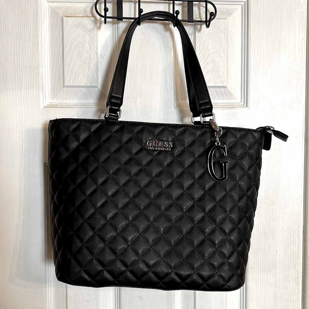 BNWOT Guess Bag